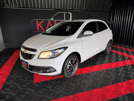 CHEVROLET ONIX 1.4 MPFI LTZ 8V FLEX 4P MANUAL